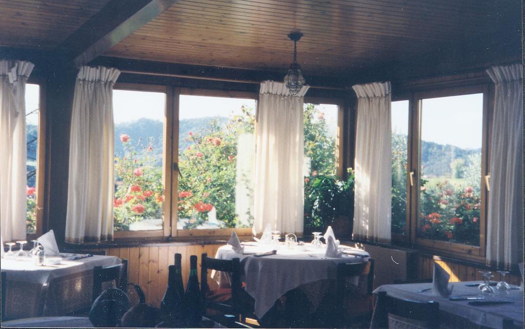 Albergo Ristorante Ai Pini Tarzo Extérieur photo